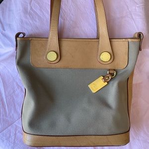 Dooney and bourke